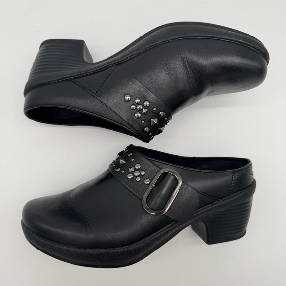 Klogs Black Leather Studded Strap Clogs Size 7.5 - Picture 8 of 12